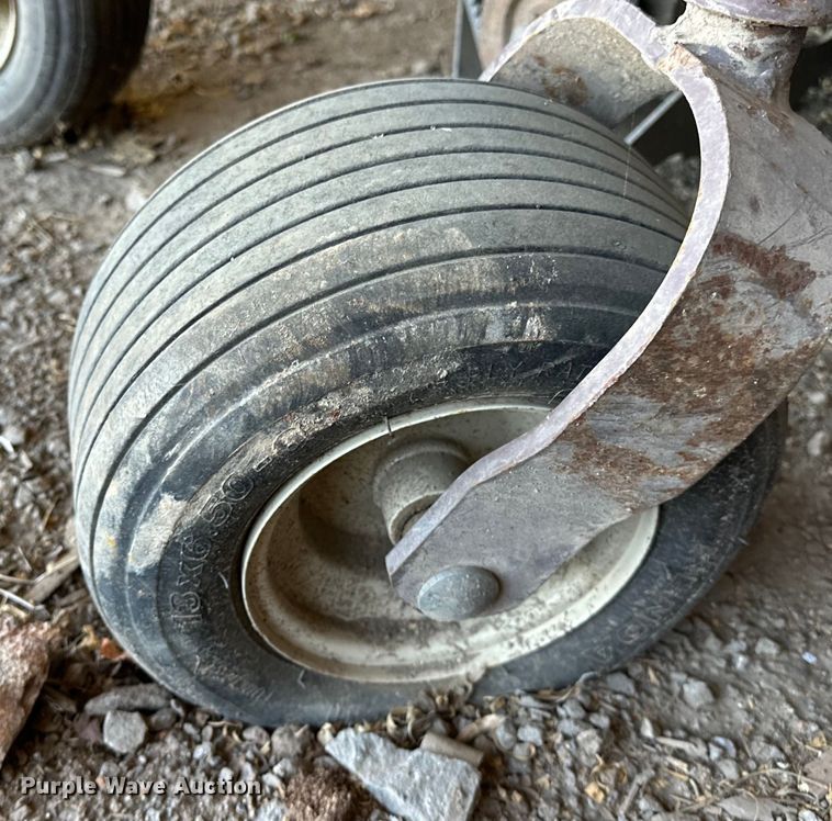 image for item NR9776 2010 Grasshopper  930D ZTR lawn mower