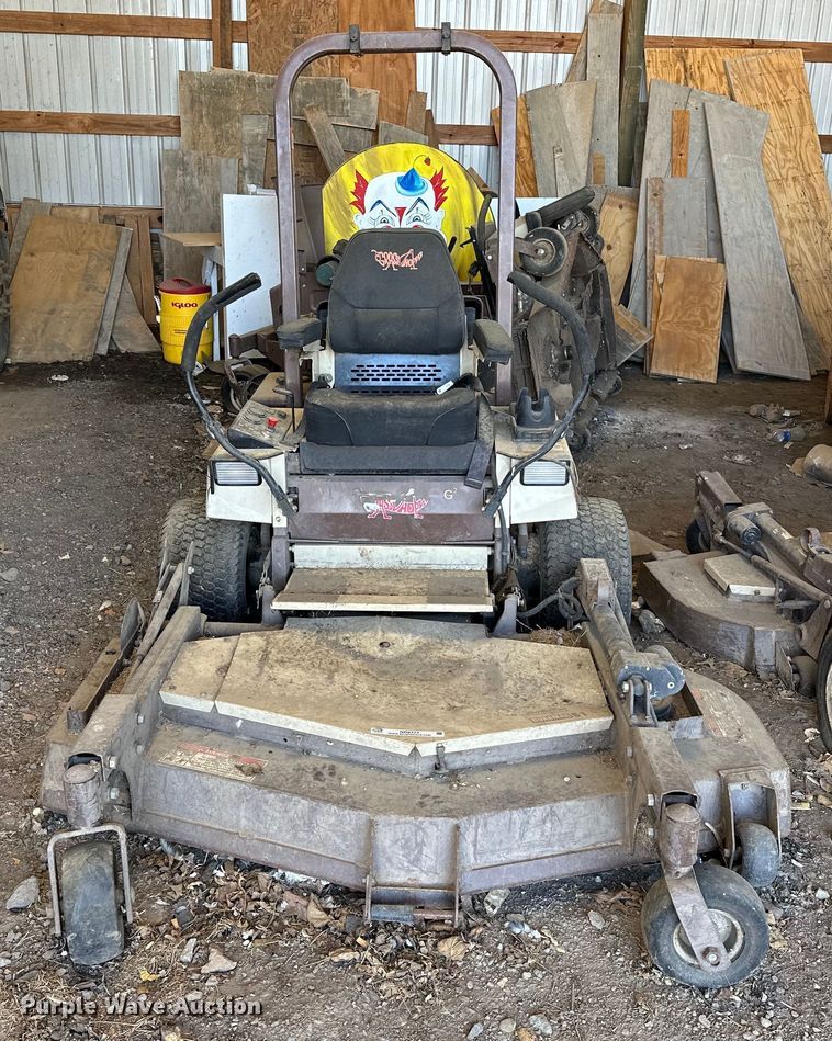 image for item NR9777 2010 Grasshopper  930D ZTR lawn mower