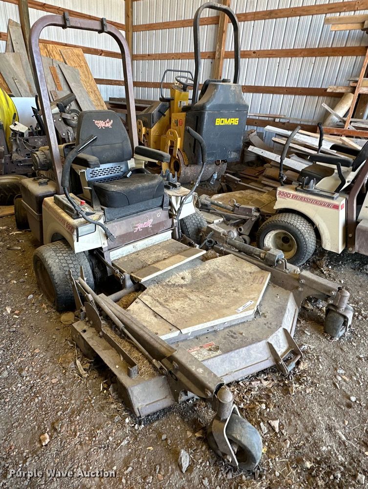 image for item NR9777 2010 Grasshopper  930D ZTR lawn mower