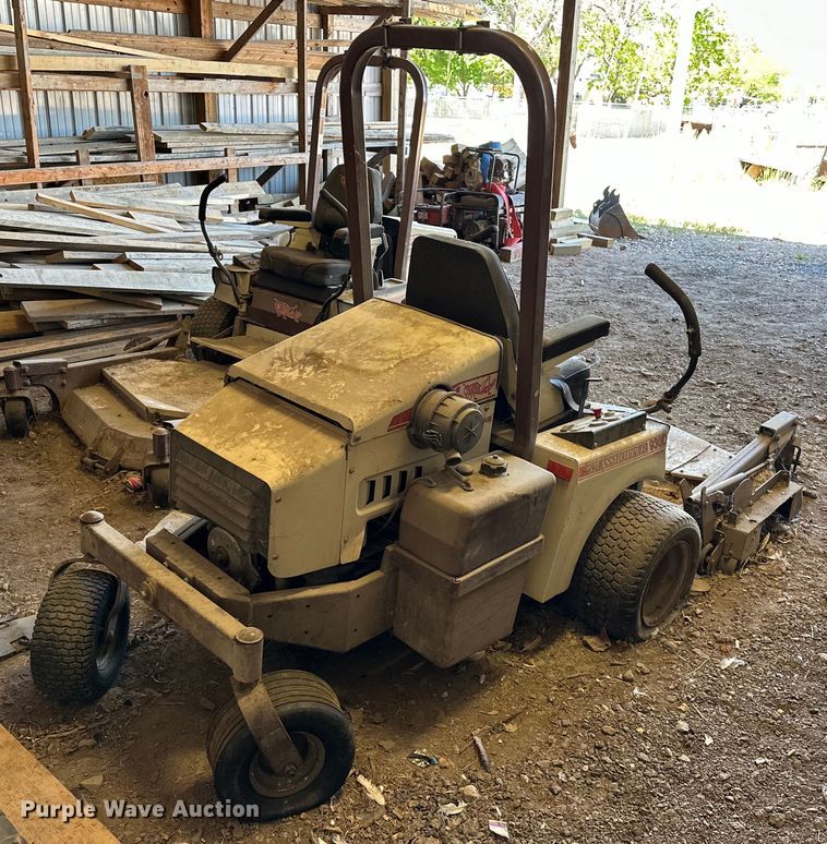 image for item NR9777 2010 Grasshopper  930D ZTR lawn mower