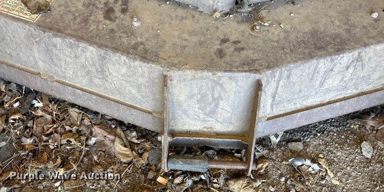 image for item NR9777 2010 Grasshopper  930D ZTR lawn mower