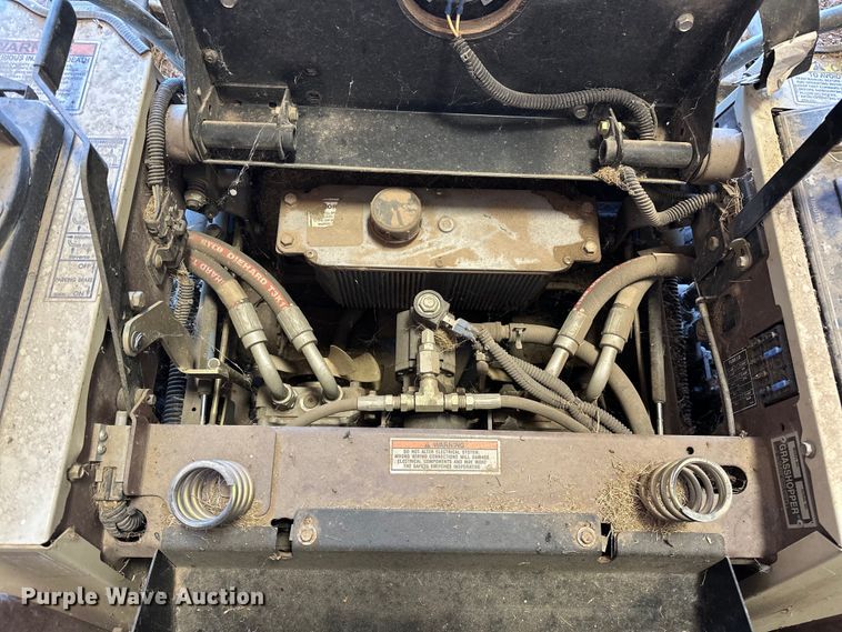 image for item NR9777 2010 Grasshopper  930D ZTR lawn mower