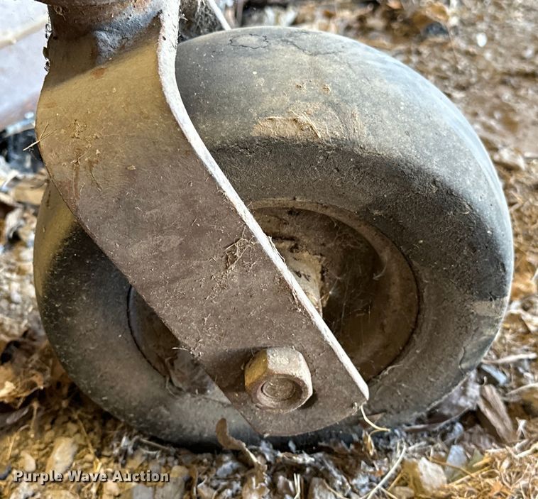 image for item NR9777 2010 Grasshopper  930D ZTR lawn mower