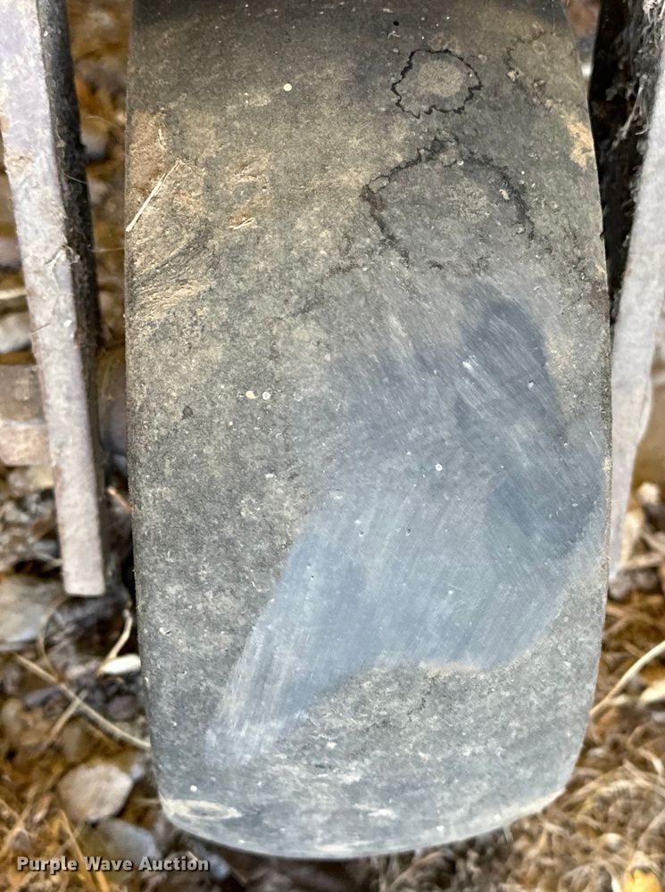 image for item NR9777 2010 Grasshopper  930D ZTR lawn mower