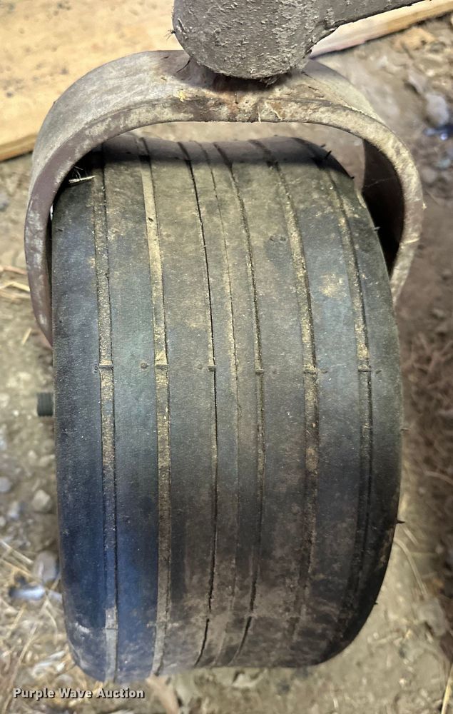 image for item NR9777 2010 Grasshopper  930D ZTR lawn mower