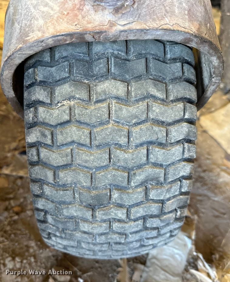 image for item NR9777 2010 Grasshopper  930D ZTR lawn mower