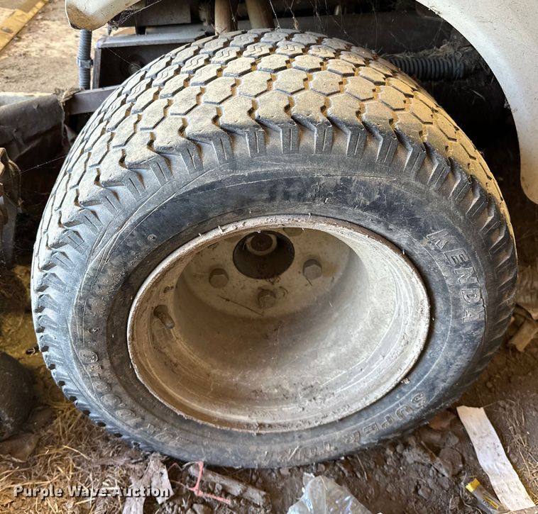 image for item NR9777 2010 Grasshopper  930D ZTR lawn mower