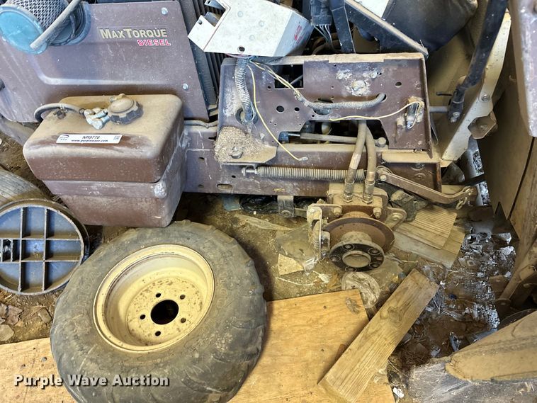 image for item NR9778 Grasshopper  722D ZTR lawn mower