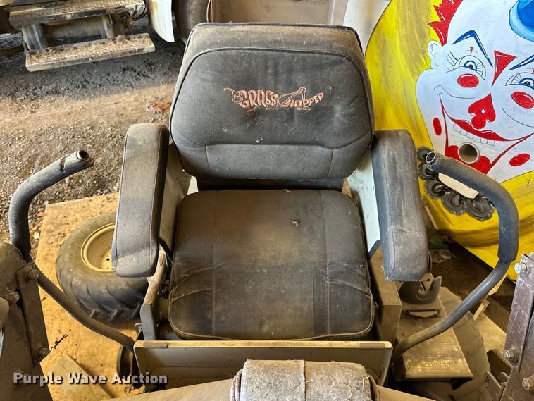 image for item NR9778 Grasshopper  722D ZTR lawn mower