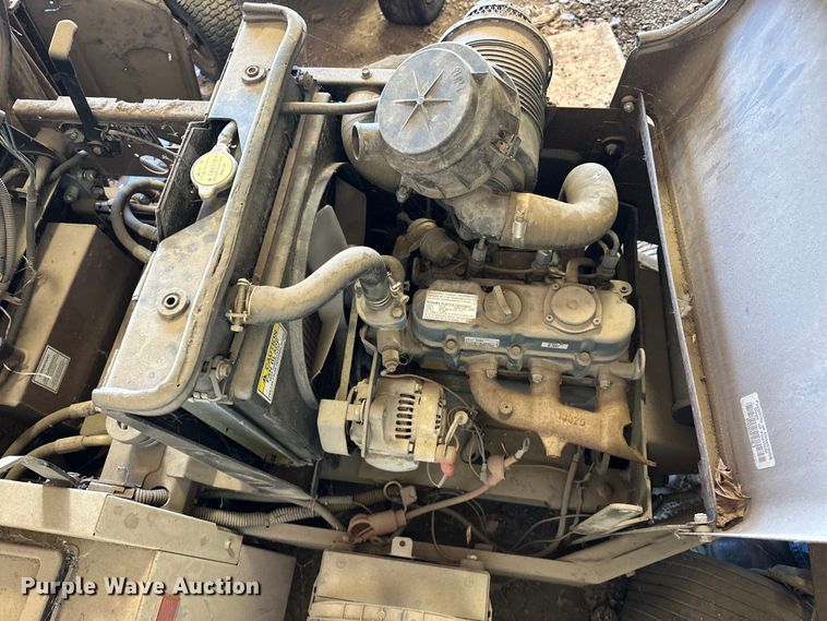 image for item NR9778 Grasshopper  722D ZTR lawn mower