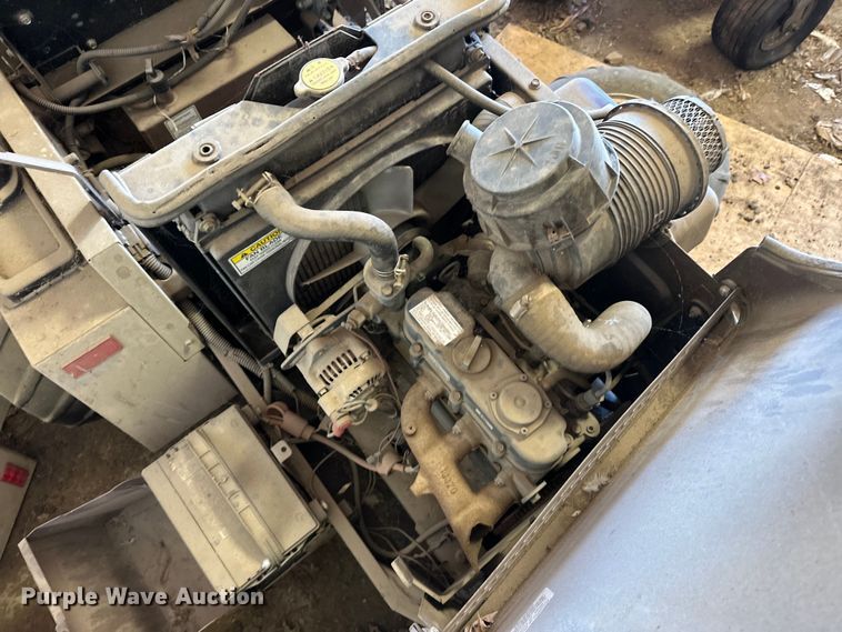 image for item NR9778 Grasshopper  722D ZTR lawn mower