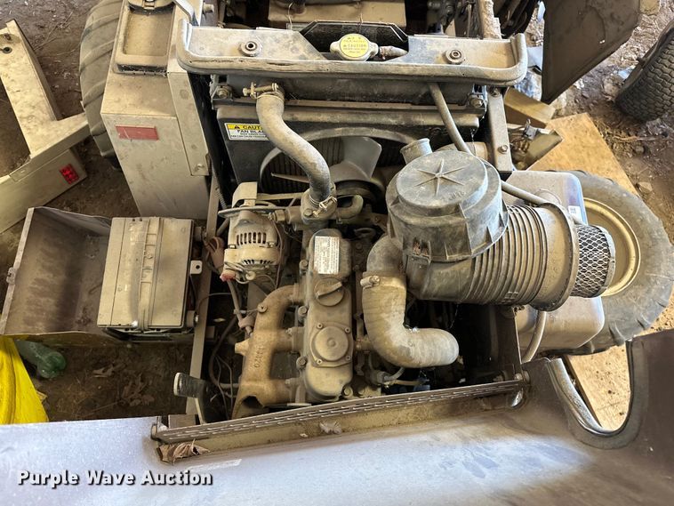 image for item NR9778 Grasshopper  722D ZTR lawn mower