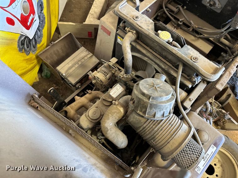 image for item NR9778 Grasshopper  722D ZTR lawn mower