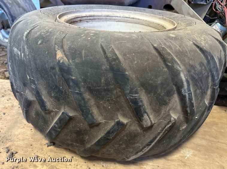 image for item NR9778 Grasshopper  722D ZTR lawn mower