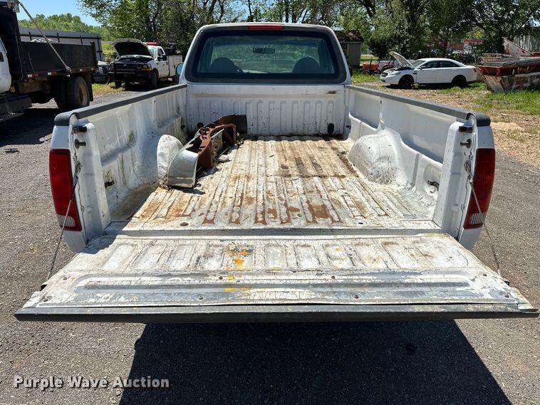 image for item NR9780 1999 Ford F150 pickup truck