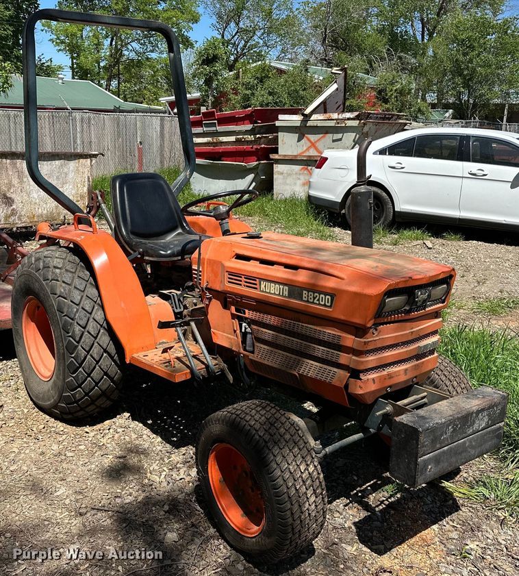 image for item NR9781 1981 Kubota B8200E lawn tractor