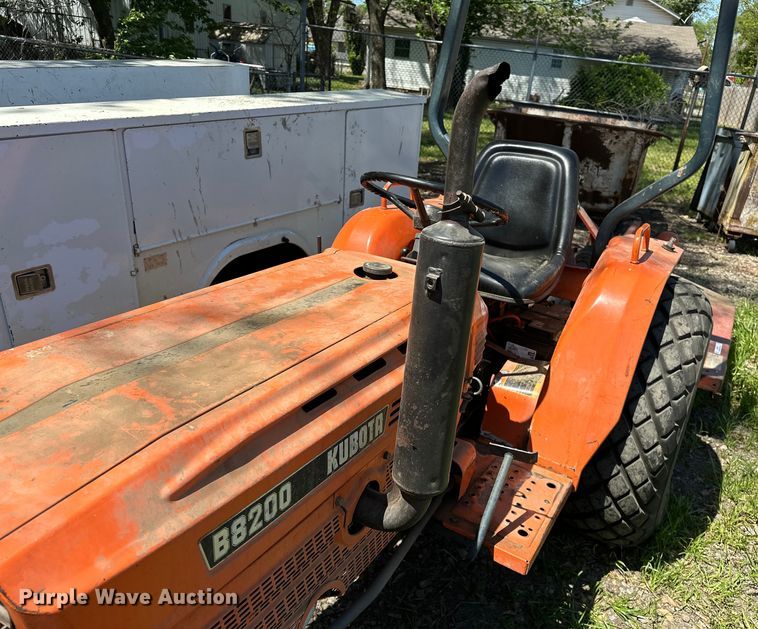 image for item NR9781 1981 Kubota B8200E lawn tractor