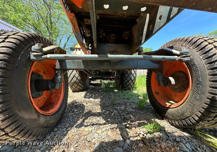 image for item NR9781 1981 Kubota B8200E lawn tractor