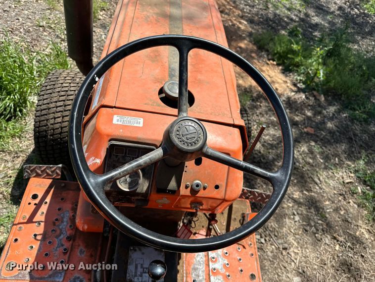 image for item NR9781 1981 Kubota B8200E lawn tractor
