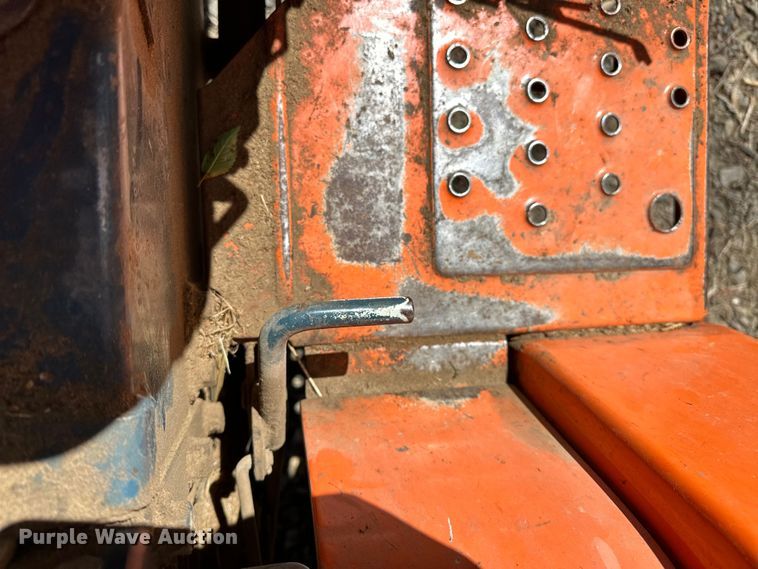 image for item NR9781 1981 Kubota B8200E lawn tractor