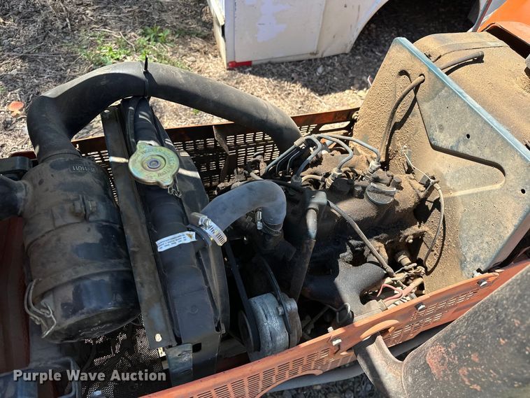 image for item NR9781 1981 Kubota B8200E lawn tractor