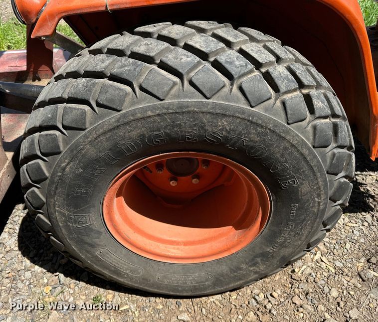 image for item NR9781 1981 Kubota B8200E lawn tractor