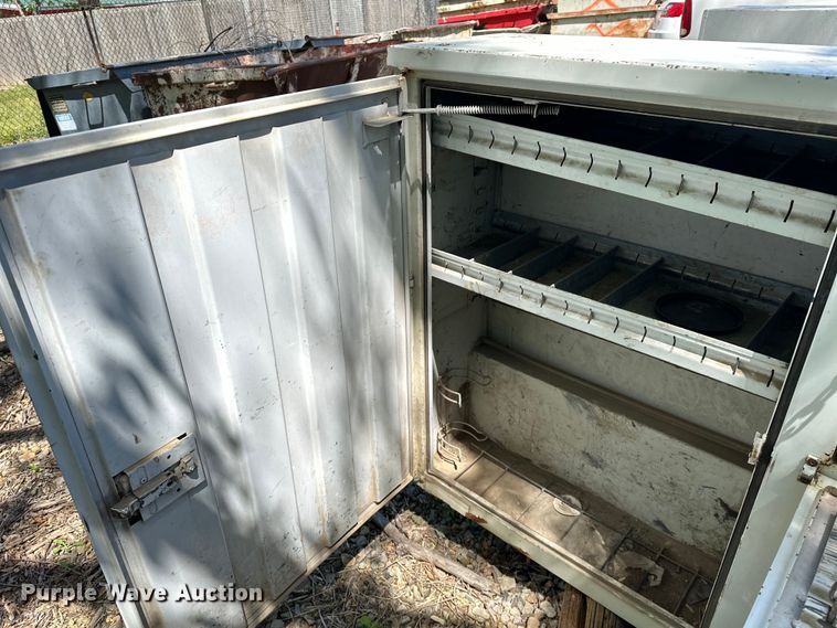 image for item NR9782 Rawson Koeing  utility bed 