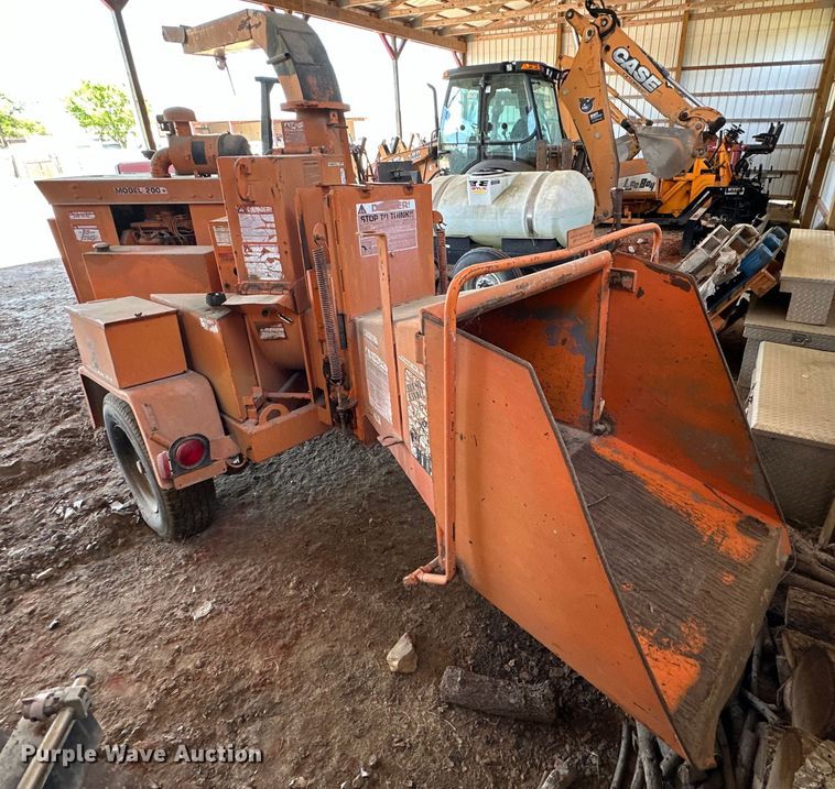 image for item NR9784 1994 Brush Bandit  200+ wood chipper