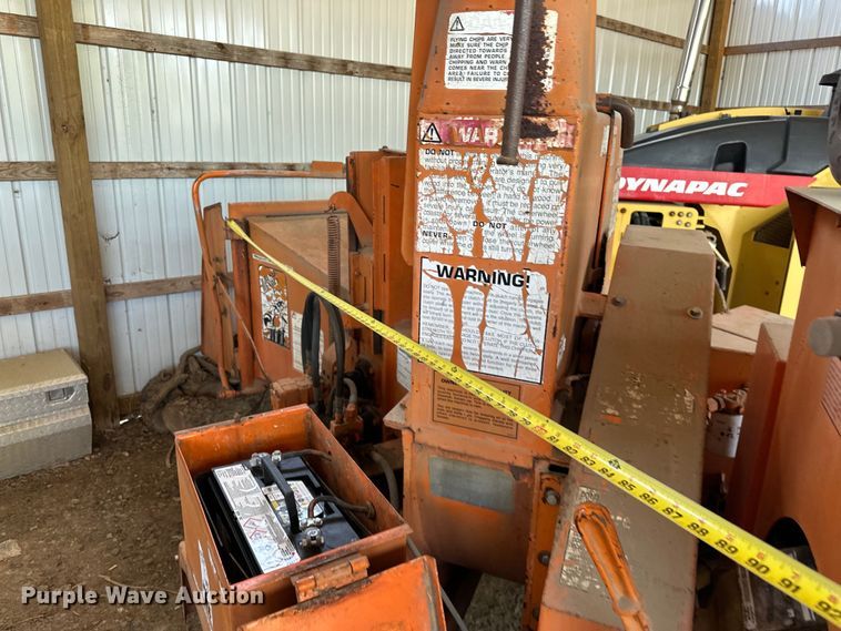 image for item NR9784 1994 Brush Bandit  200+ wood chipper