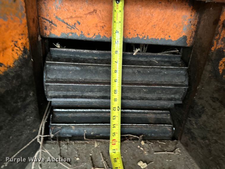 image for item NR9784 1994 Brush Bandit  200+ wood chipper