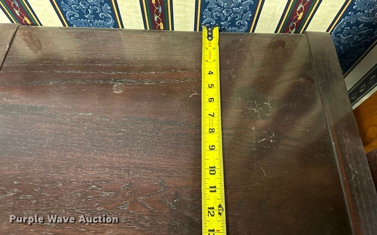 image for item NR9787 Office equipment 