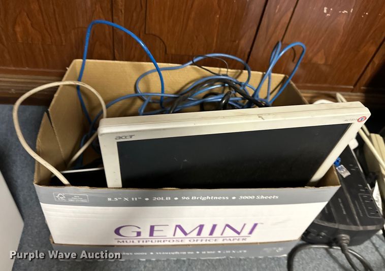 image for item NR9787 Office equipment 