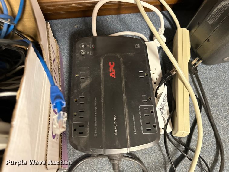 image for item NR9787 Office equipment 