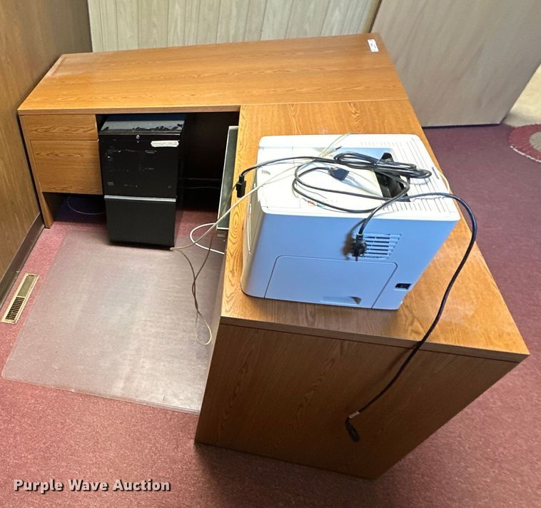 image for item NR9789 Office furniture 