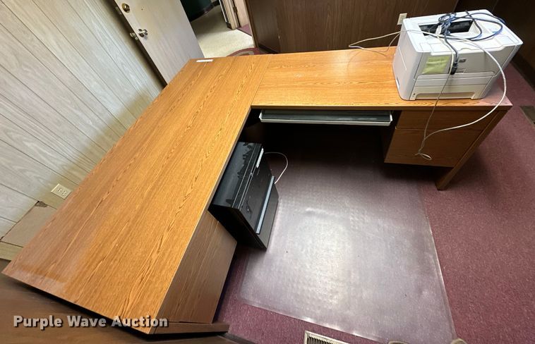 image for item NR9789 Office furniture 