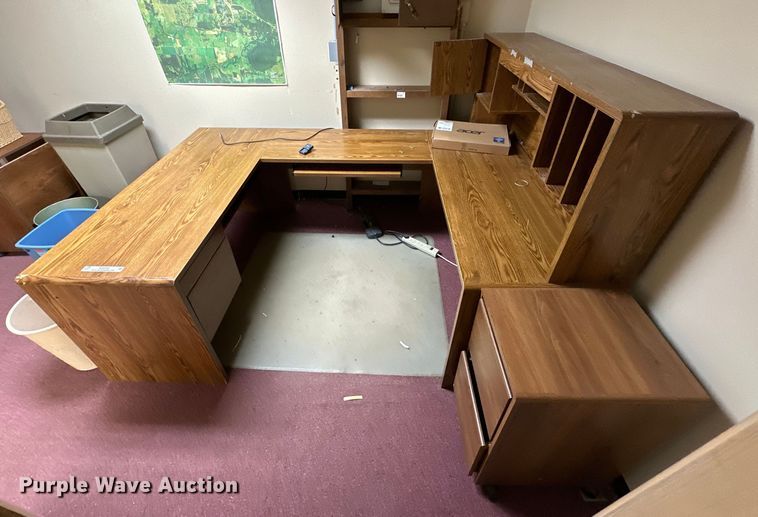 image for item NR9791 Office equipment 