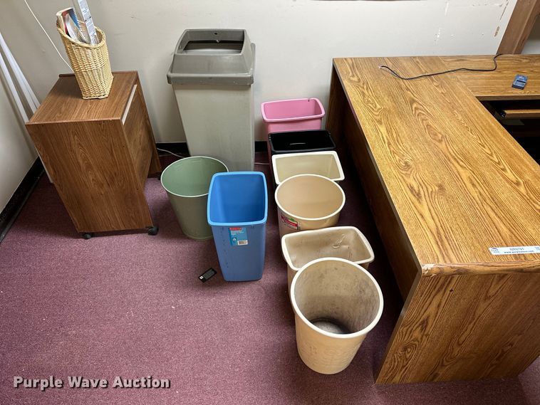 image for item NR9791 Office equipment 