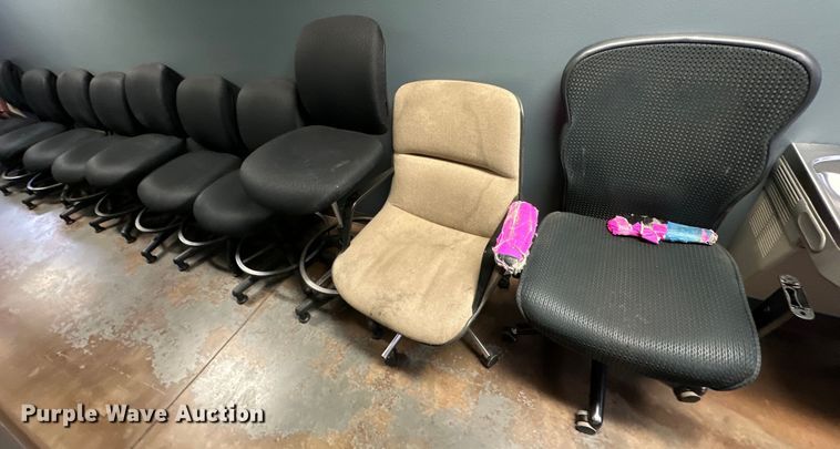 image for item NR9792 Office furniture 