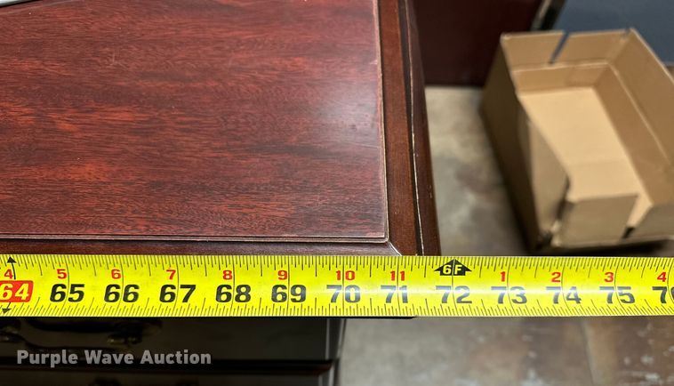 image for item NR9792 Office furniture 