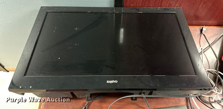 image for item NR9792 Office furniture 