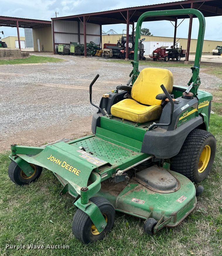 image for item NR9816 2009 John Deere 997 ZTrak ZTR lawn mower