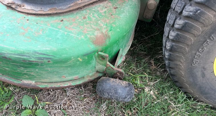 image for item NR9816 2009 John Deere 997 ZTrak ZTR lawn mower