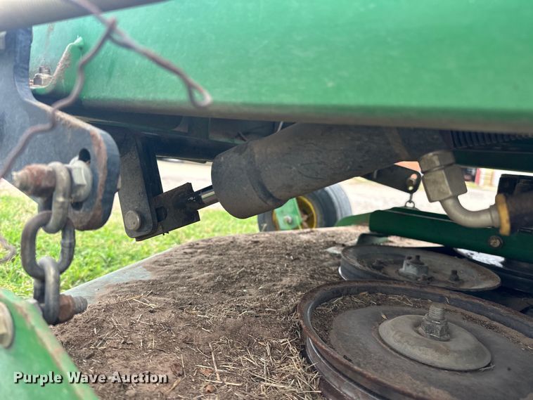 image for item NR9816 2009 John Deere 997 ZTrak ZTR lawn mower