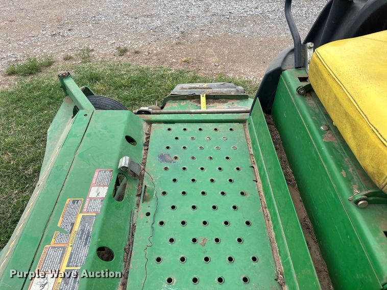 image for item NR9816 2009 John Deere 997 ZTrak ZTR lawn mower