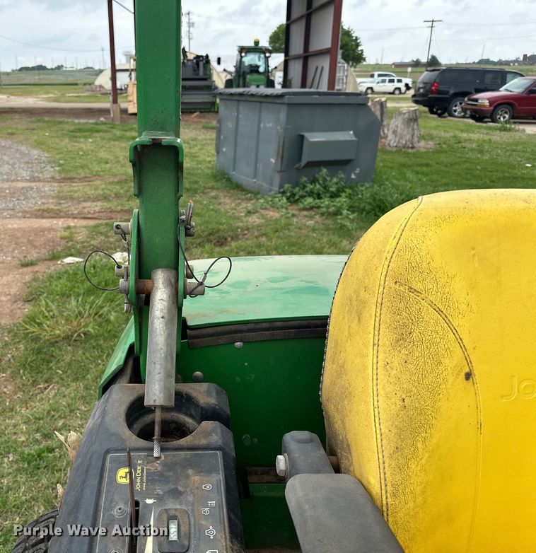 image for item NR9816 2009 John Deere 997 ZTrak ZTR lawn mower