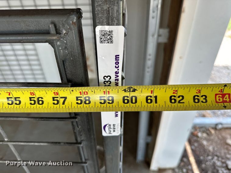 image for item NR9833 Dog kennels 