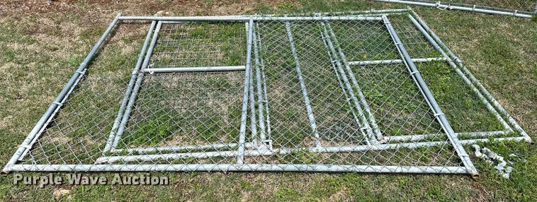 image for item NR9833 Dog kennels 