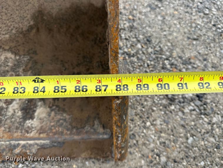 image for item NR9878 New Holland  575D backhoe