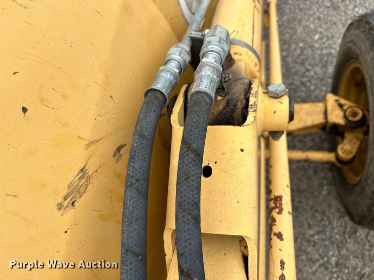 image for item NR9878 New Holland  575D backhoe