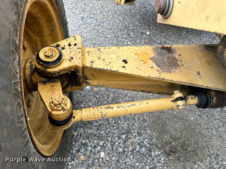 image for item NR9878 New Holland  575D backhoe